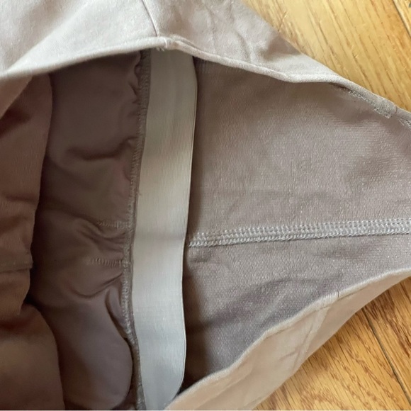 ALO Yoga Soft Sculpt Long Sleeve Corset Crop Top Taupe Sz L - Picture 11 of 13